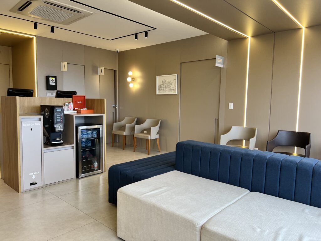 consultório aconchegante para atendimento de pacientes com queixa de nodulo de mama